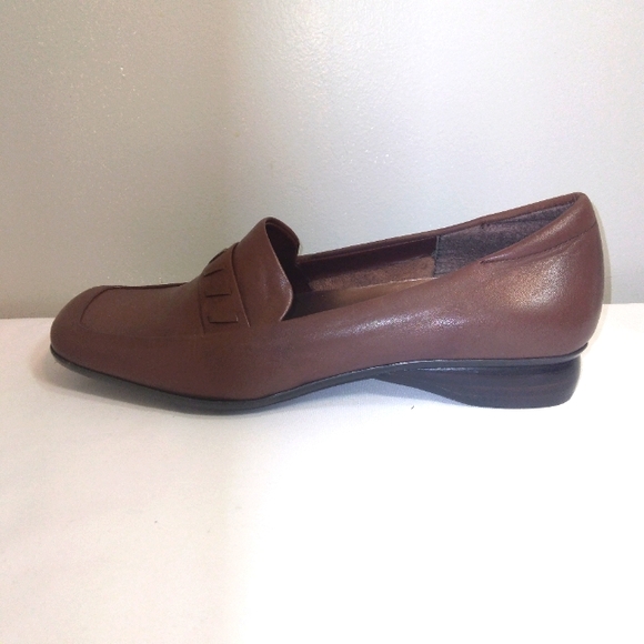 NWT Vintage Enzo Angiolini 'Leigh' Brown Genuine Leather Loafers Size 6 - Picture 15 of 16